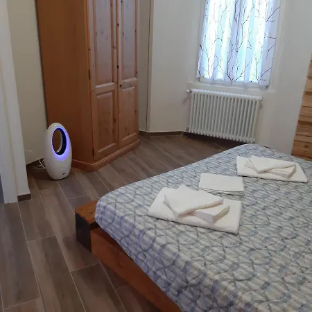 Ca De Mez Apartmán Luino